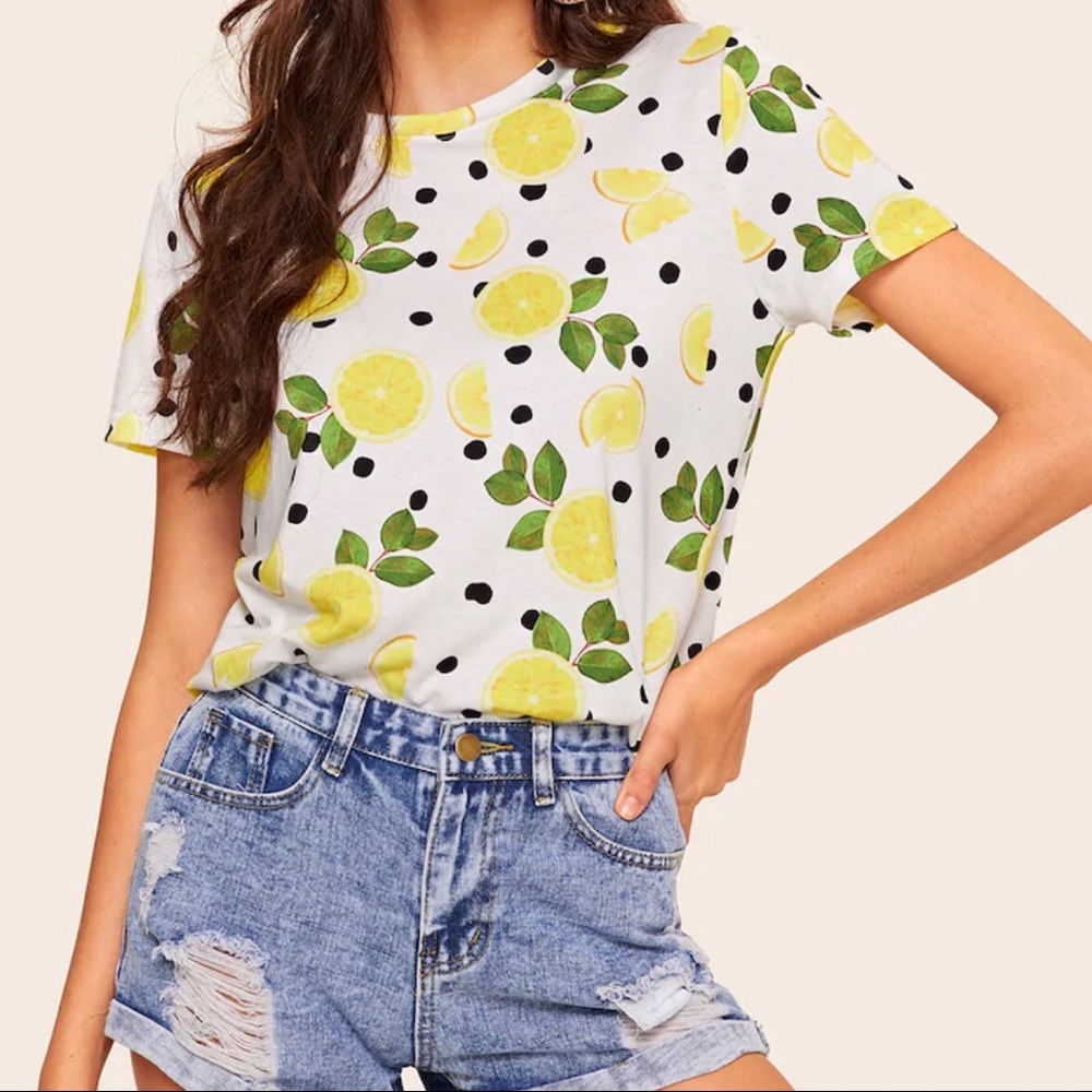 Casual Polka Dot & Lemon Slice Tee Shirt - Picture 1 of 3